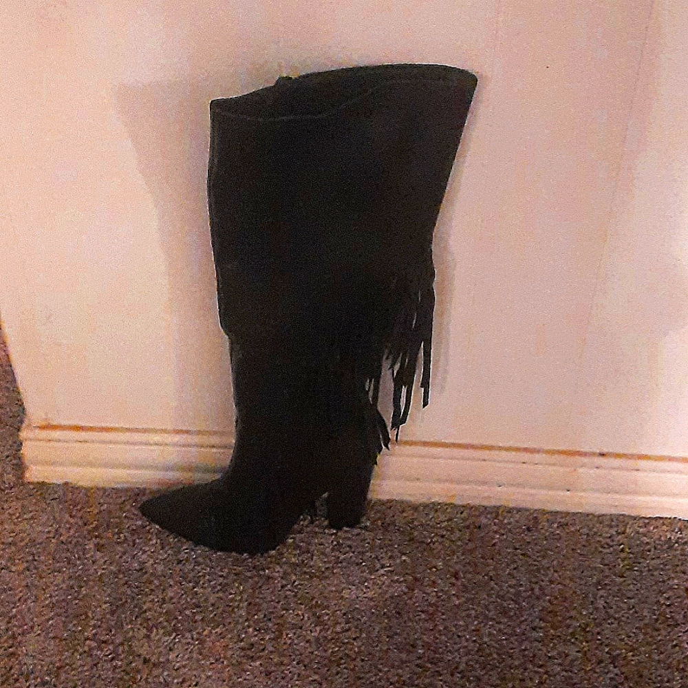Black Boots